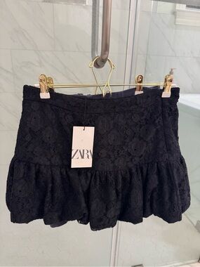 Zara Black Floral Lace Mini Skirt